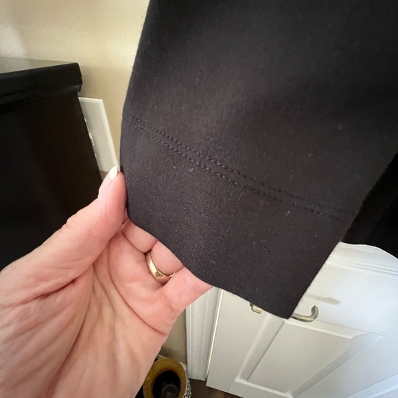 Halston Studio Style HSWS2170002 Black Oversized Zip Front Hoodie - Picture 4 of 7